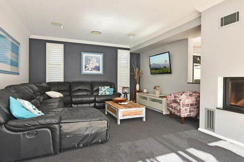 Luxury Mandalong Mansion With Pool & Spa - Darwin Holiday 1