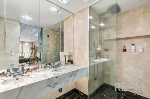 Luxury Mansion Of Elegance - Southbank Crown Gem - Darwin Holiday 3