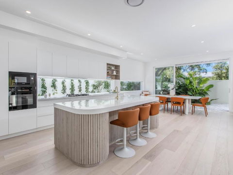 Luxury Mermaid Waters Holiday Home - Darwin Holiday 3