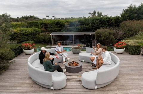 Luxury Portsea Sanctuary Gas Heat Pool & Gardens - Darwin Holiday 1