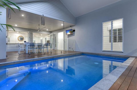 Luxury Retreat On Mudlo, 4 Bedroom Home With Pool - Darwin Holiday 2