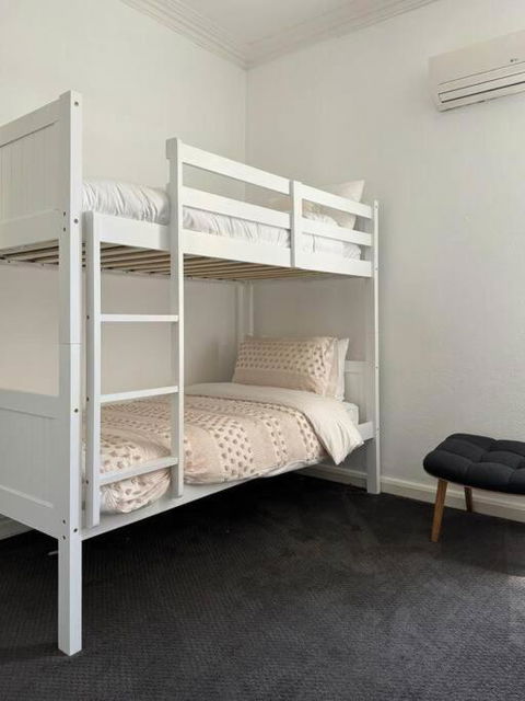 Luxury Stay In Williamstown - Darwin Holiday 1