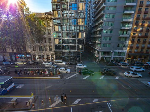 Luxury Suite On Flinders Street - Darwin Holiday 3