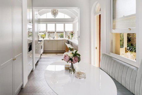 Luxury Townhouse - Sydney Centre - Darwin Holiday 1