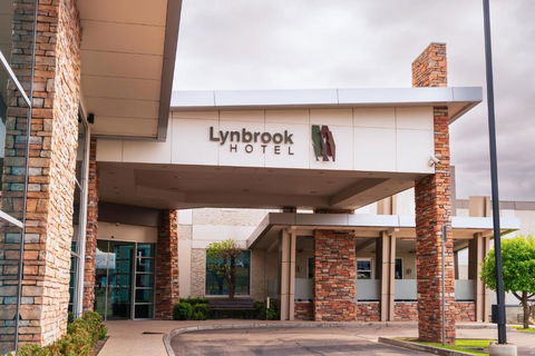 Lynbrook Hotel - Darwin Holiday 1