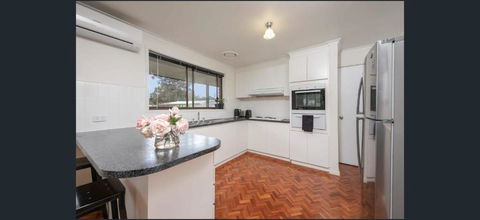Macedon Country Stay - Darwin Holiday 2