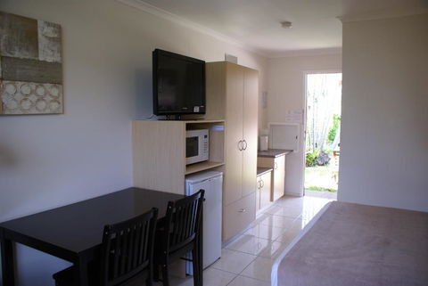 Mackay Motor Inn - Darwin Holiday 2