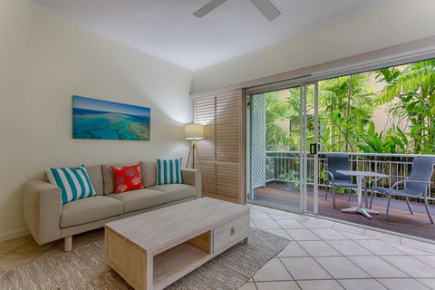 Macrossan House Boutique Holiday Apartments - Darwin Holiday 3