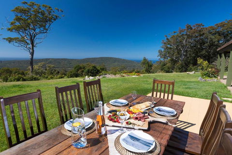 Magic Mountain At Smiths Lake - Darwin Holiday 0