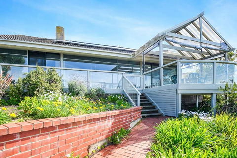 Magnificent Views Over The Bay - Darwin Holiday 0