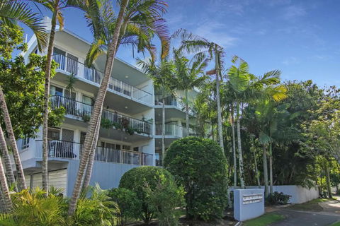 MAINSAIL8- MOOLOOLABA BEACH - Darwin Holiday 3