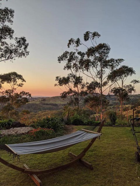 Maleny-Montville Cottages - Darwin Holiday 2