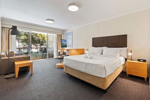 Manly Seabreeze - Darwin Holiday 1