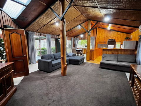 Mannland Cottage Retreat - Darwin Holiday 0