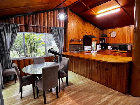 Mannland Cottage Retreat - Darwin Holiday 1