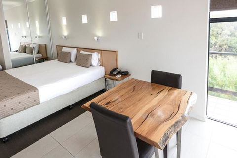 Margaret River Beach Apartments - Darwin Holiday 1