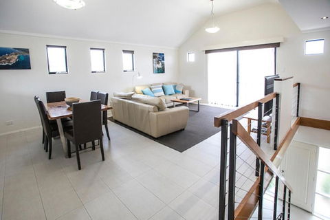 Margaret River Beach Apartments - Darwin Holiday 3