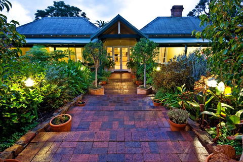 Margaret River Guest House - Darwin Holiday 0