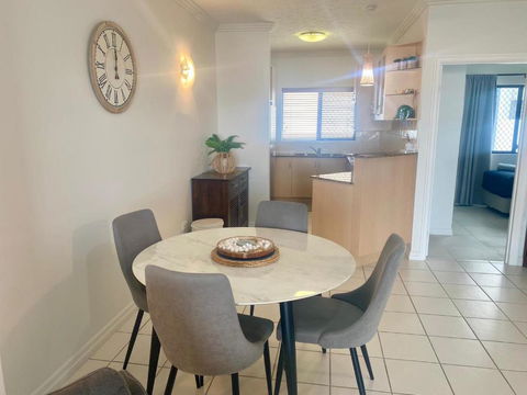Marina Views On Melton 107-3 Melton Terrace, Townsville - Darwin Holiday 0