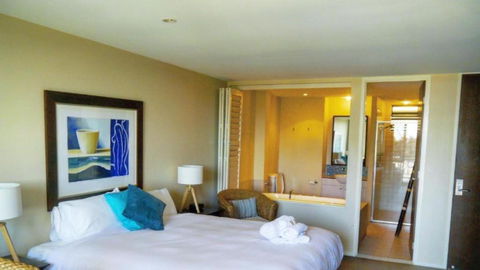 Marine Boutique Studio - Ocean View - Darwin Holiday 1