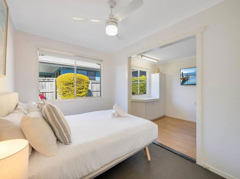 Maroochy 4 Bedroom Family Beachhouse - Darwin Holiday 3