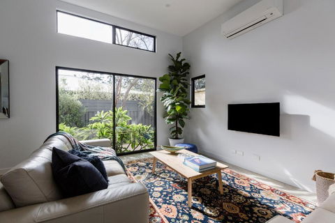 Marri Lodge - 2 Bedroom With Ensuites Spacious Townhouse - Darwin Holiday 1
