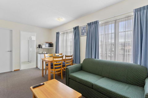 Martin Cash Motel - Darwin Holiday 1