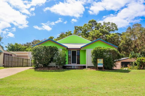 McLeods - Pet-Friendly Coastal Escape In Central Agnes Water - Darwin Holiday 0