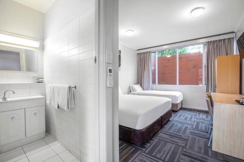 Meadow Inn Hotel-Motel - Darwin Holiday 3