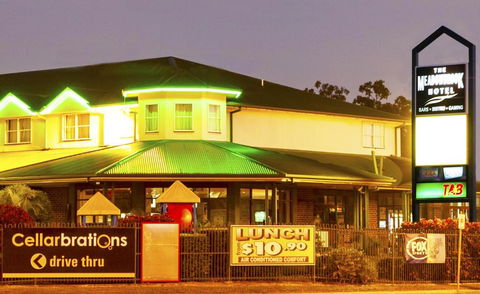 Meadowbrook Hotel Brisbane - Darwin Holiday 2