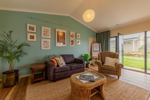 Meander Retreat - Garden Studio - Darwin Holiday 0