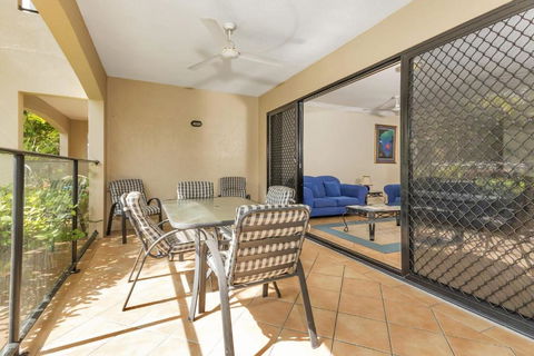 Mediterranean Beachfront Apartments - Darwin Holiday 3