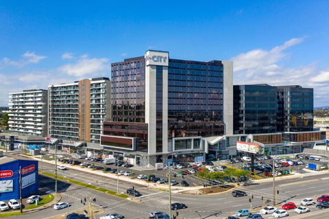 Mega Style Apartments M-City - Darwin Holiday 1