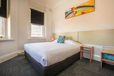 Melton Hotel Auburn - Darwin Holiday 0