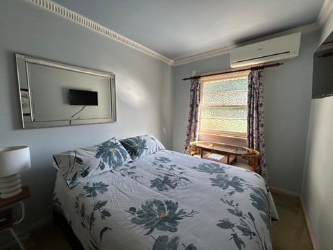 Melville House Bed And Breakfast - Darwin Holiday 1