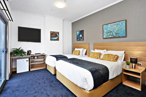 Meridian Hotel Hurstville - Darwin Holiday 0