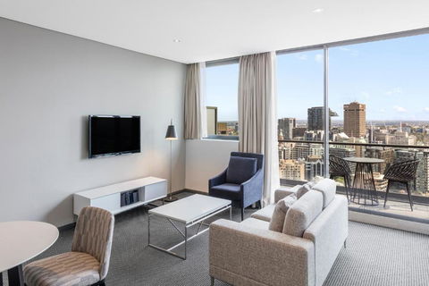 Meriton Suites Campbell Street, Sydney - Darwin Holiday 0