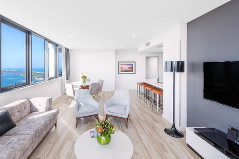 Meriton Suites Southport - Darwin Holiday 2