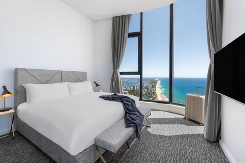 Meriton Suites Surfers Paradise - Darwin Holiday 0