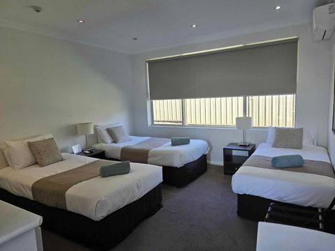 Merivale Motel - Darwin Holiday 1