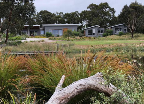 Messmates Luxury Eco Suites - Darwin Holiday 0