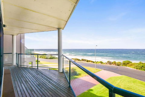 Million Dollar Sea Views - Darwin Holiday 0
