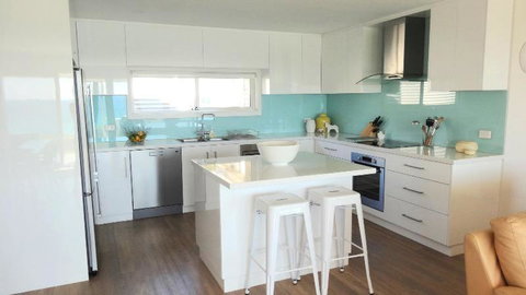 Millpond. - Darwin Holiday 2