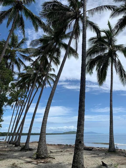 Modern 2 Bedroom Townhouse - Four Mile Beach Escapes - Darwin Holiday 1