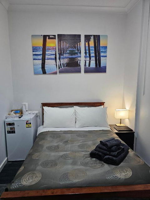 Minlaton Hotel - Darwin Holiday 0