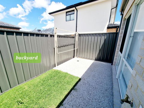 Minta Estate Berwick 4 Bedroom House, No Sharing - Darwin Holiday 2