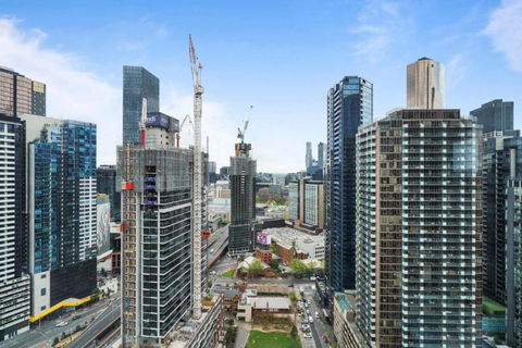 Modern 1 Bedroom Apartment In Southbank - Darwin Holiday 3