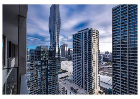 Modern 2BR In CBD With Pool And Gym - Darwin Holiday 3