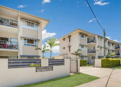Modern Beach Apartment - Darwin Holiday 1