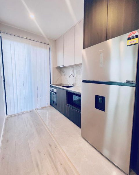 Modern Comfort In Macgregor - Darwin Holiday 3